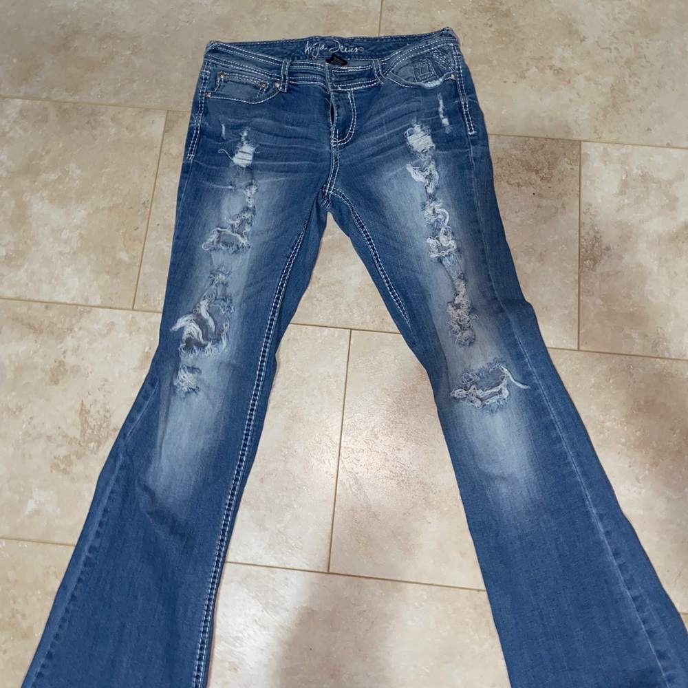 Ariya Ripped Flare Jeans